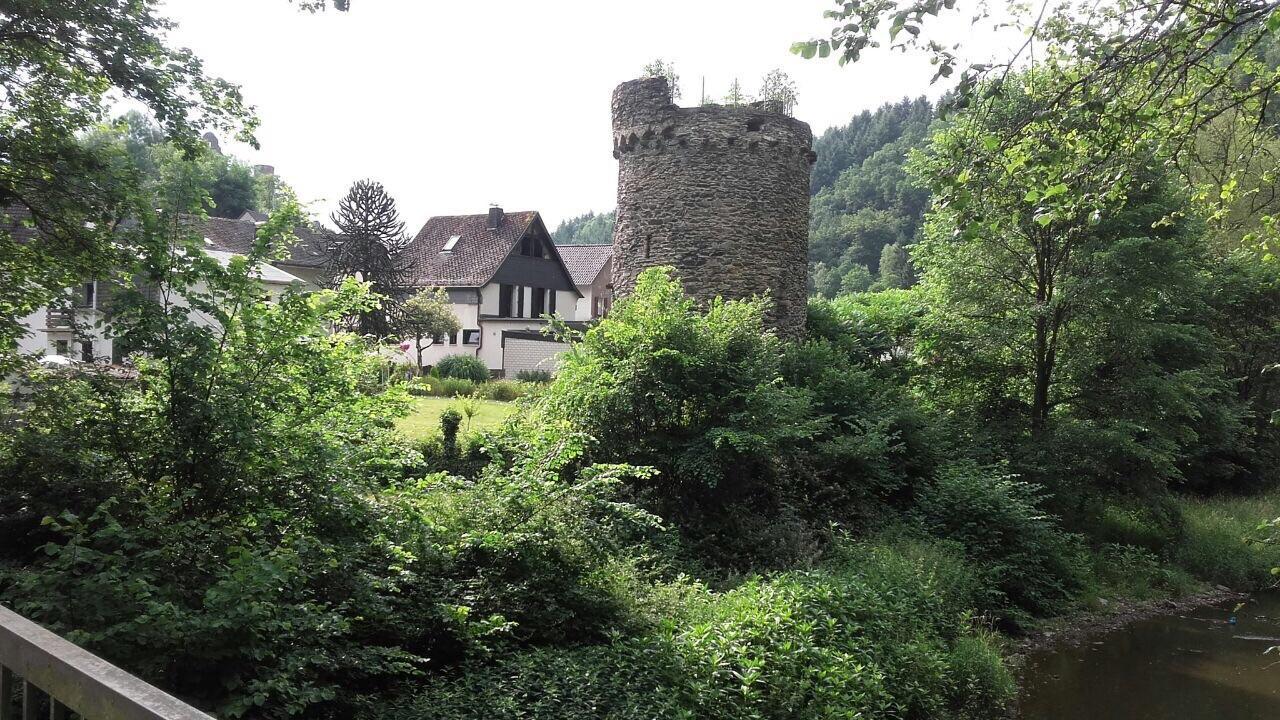 Ferienwohnungen "Am Fuerstenweg" Neuwied Exterior photo
